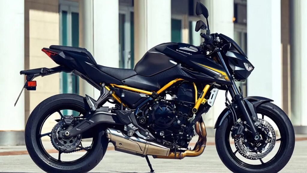 Kawasaki lançou oficialmente a Kawasaki Z650 S 2026