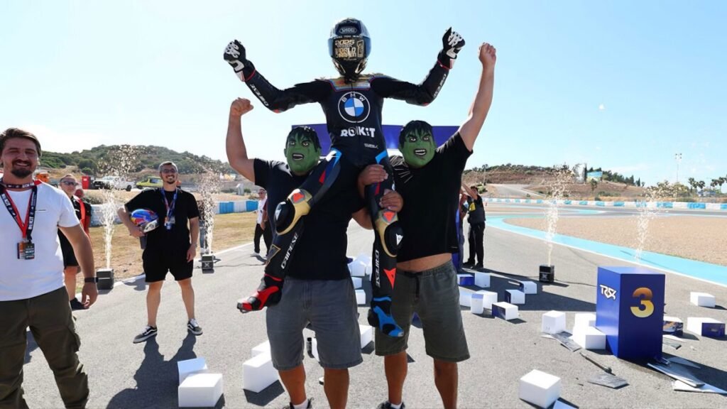 Toprak Razgatlıoğlu faz história no WorldSBK e consolida seu legado antes da MotoGP