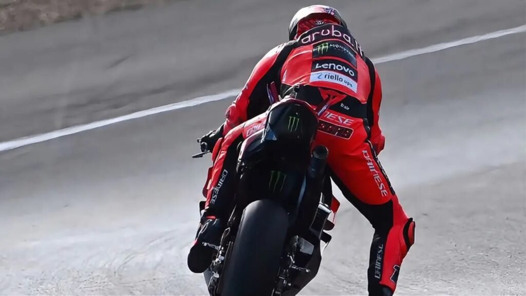 Confirmado: Nicolo Bulega substituto de Marc Márquez na MotoGP 2025