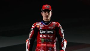 Marc Márquez sofre queda em treino na Espanha, mas passa bem antes da pré-temporada da MotoGP 2026