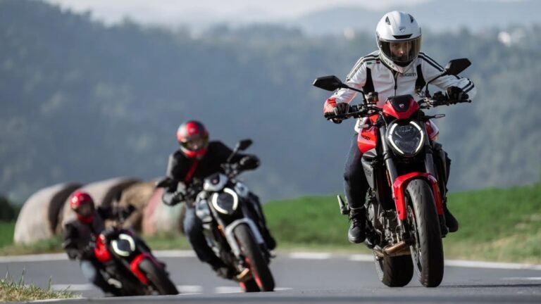 Ducati Monster 2026: Nova V2 890 cc, Ficha Técnica Completa e Tudo Sobre a 5ª Geração
