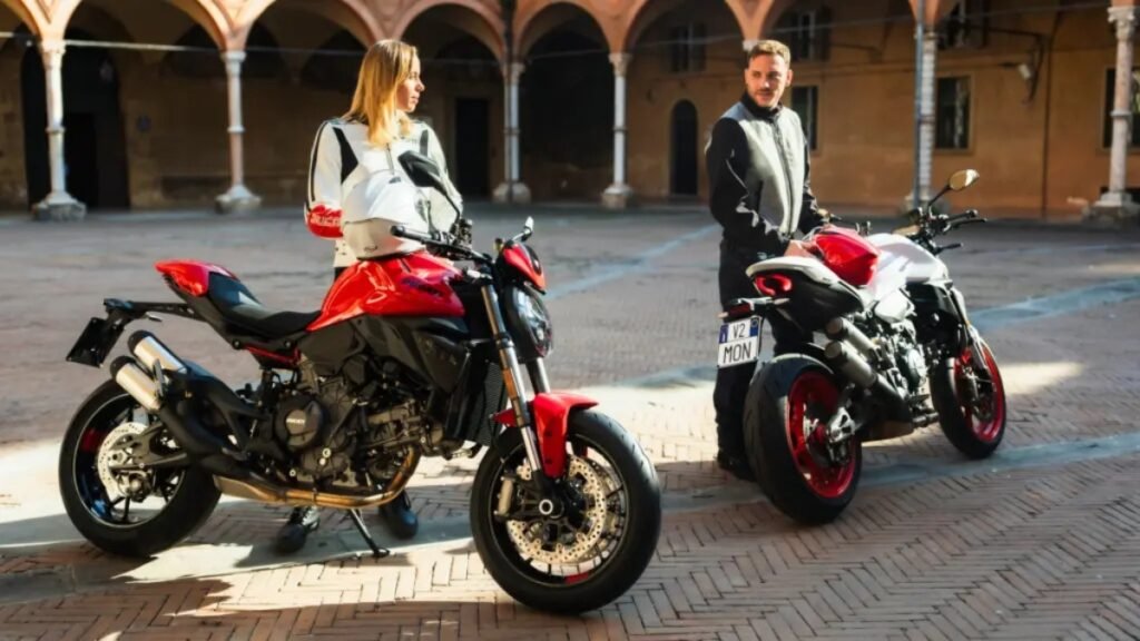 Ducati Monster 2026: Nova V2 890 cc, Ficha Técnica Completa e Tudo Sobre a 5ª Geração