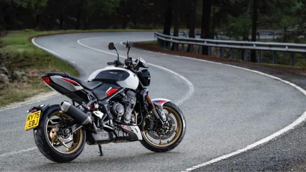 Nova Triumph Trident 800 2026: a alternativa equilibrada à Street Triple