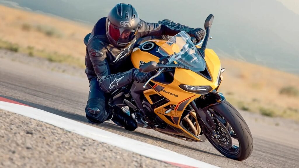 Triumph Daytona 660 2026: preço, ficha técnica e o que muda na nova esportiva