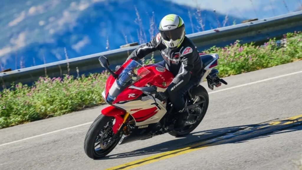 Nova Yamaha YZF-R7 2026