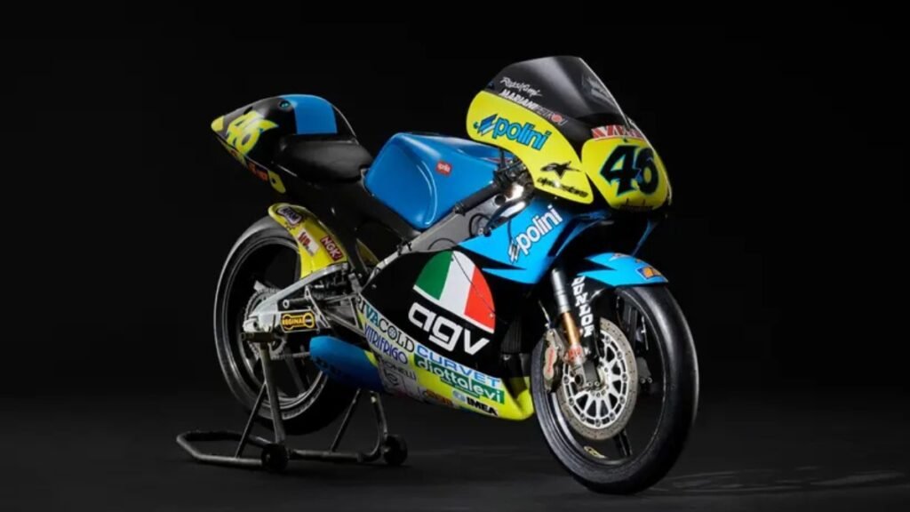 Primeira moto de Valentino Rossi na MotoGP vai a leilão