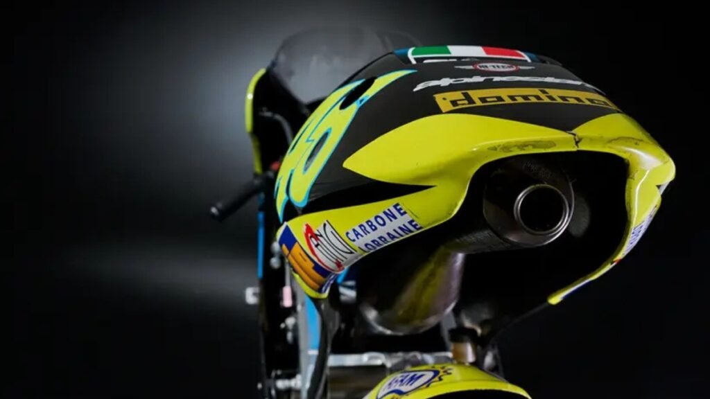 Primeira moto de Valentino Rossi na MotoGP vai a leilão